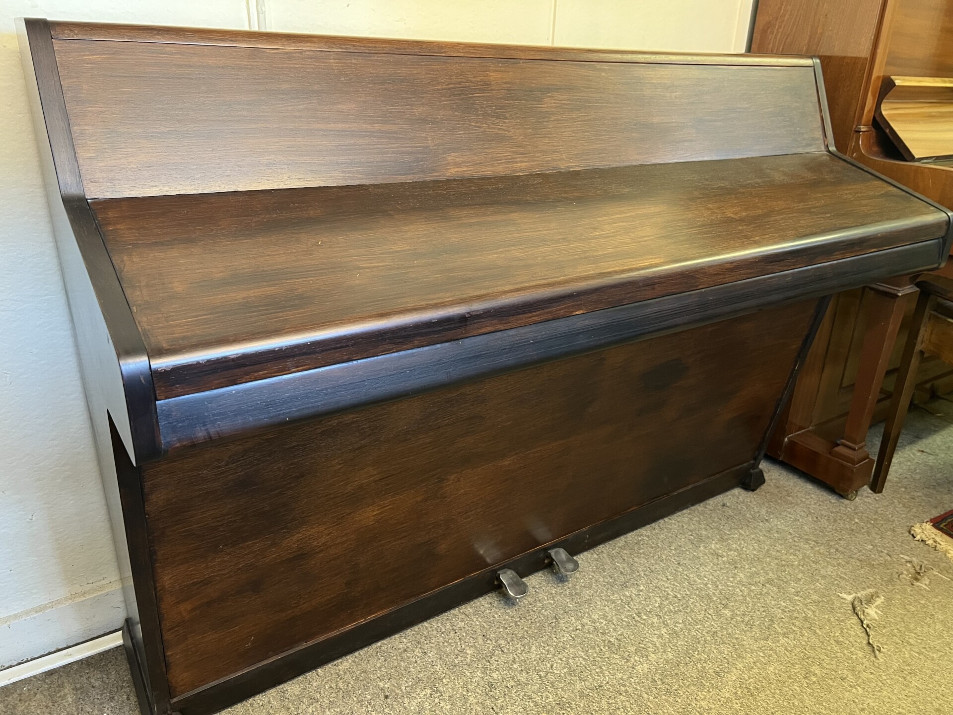Pre‑loved Monington & Weston Upright - Image 5