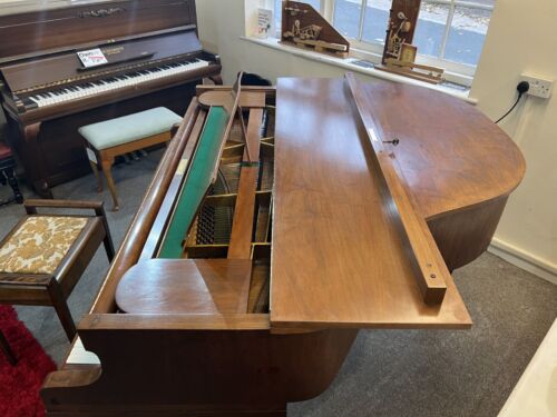 C Bechstein Model M Baby Grand Piano - Image 3